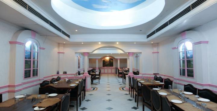 Hotel Siddhartha Palace Ahmedabad Eksteriør billede
