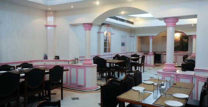 Hotel Siddhartha Palace Ahmedabad Eksteriør billede